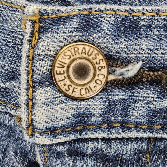 Levis Jeans Mens 40x30 Blue 559 Relaxed Fit Straight Leg 100% Cotton Denim - Picture 4 of 14